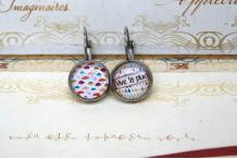 Boucles d'oreilles acier argenté et cabochon Spirales Vive la pluie